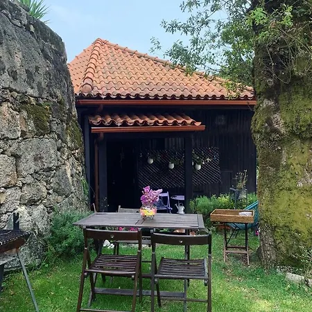 Casa de Férias Casa Do Carvalho By Geres Casas Campo do Gerês