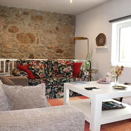 Casa Do Carvalho By Geres Casas *